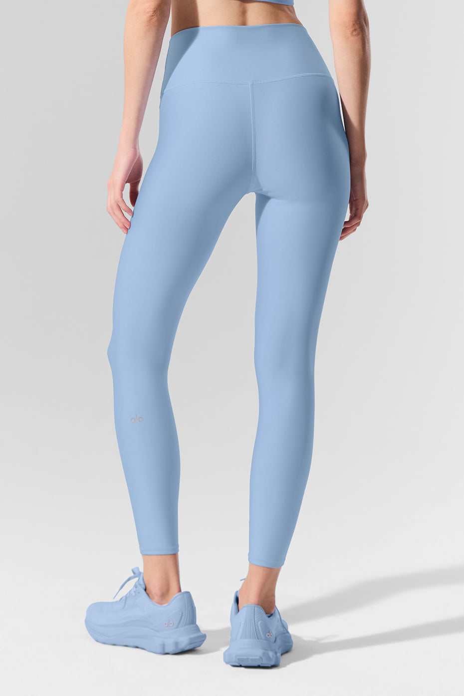 7/8 High-Waist Airlift Legging - Seashell Blue